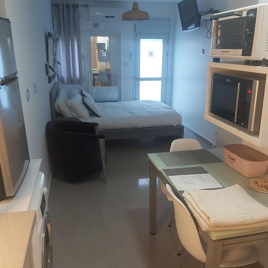 Studio By The Sea Ashdod Exteriör bild